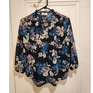EVERLY floral blouse